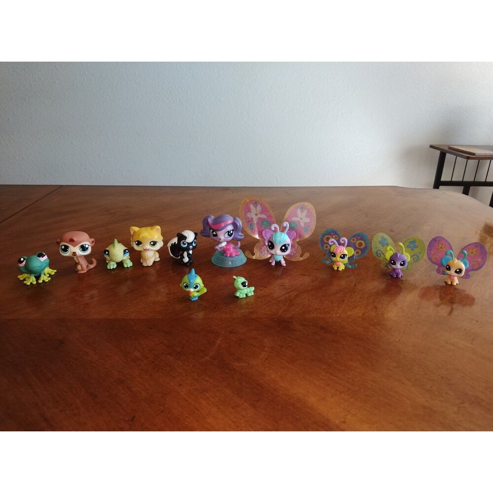 Littlest Pet Shop Lot 12 Pets LPS Butterfly Monkey Caterpillar Magic Motion Cat - Picture 15 of 15